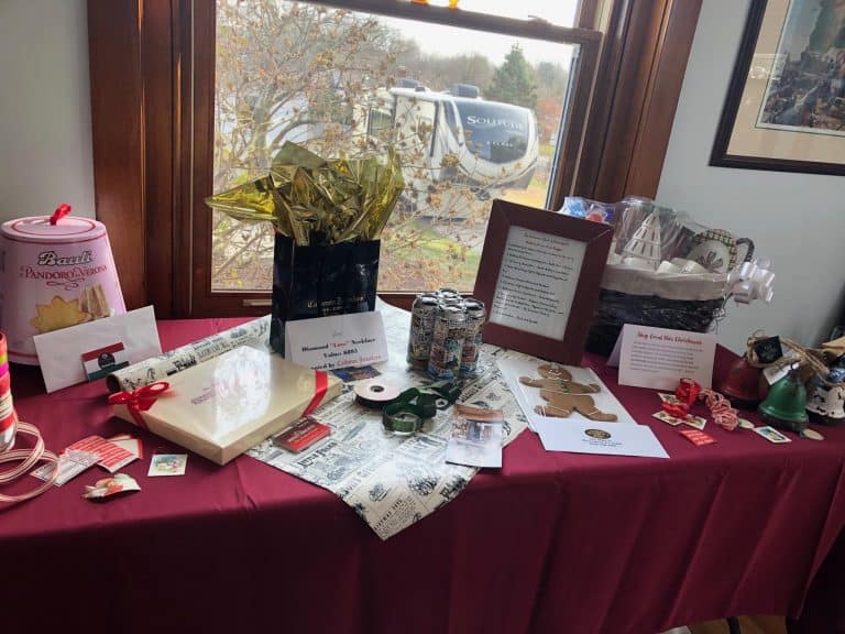 holiday house tour 2019